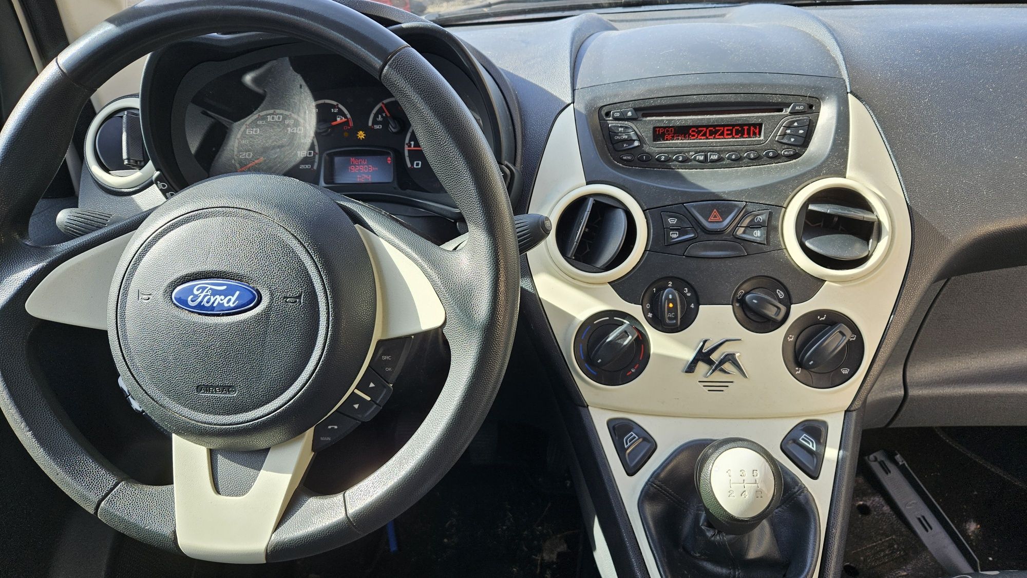 Ford ka 1.2 benzyna 2012