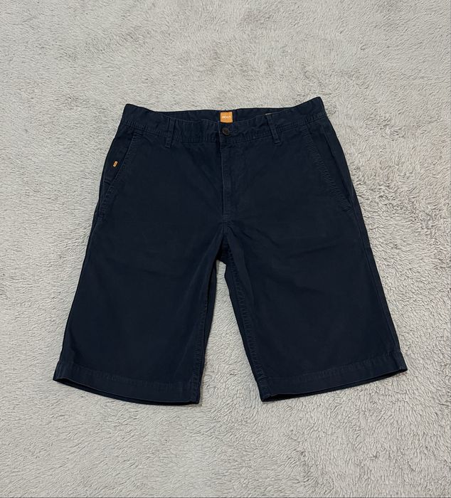 Hugo Boss Orange r. S krotkie meskie spodenki granatowe chino