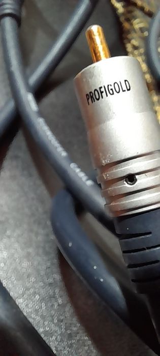 Cabo profigold ara subwoofer  ficha rca