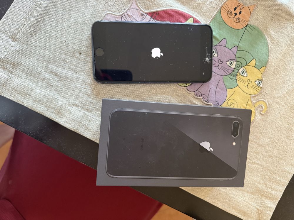 Telemovel Iphone 8 plus