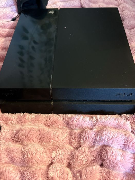 Ps4 fat sprzedam