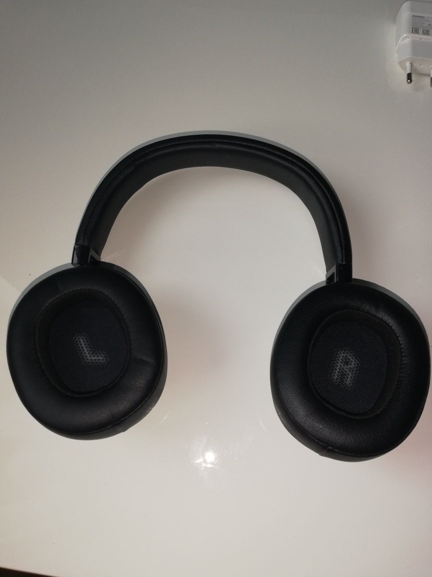 Słuchawki bezprzewodowe JBL E500BT