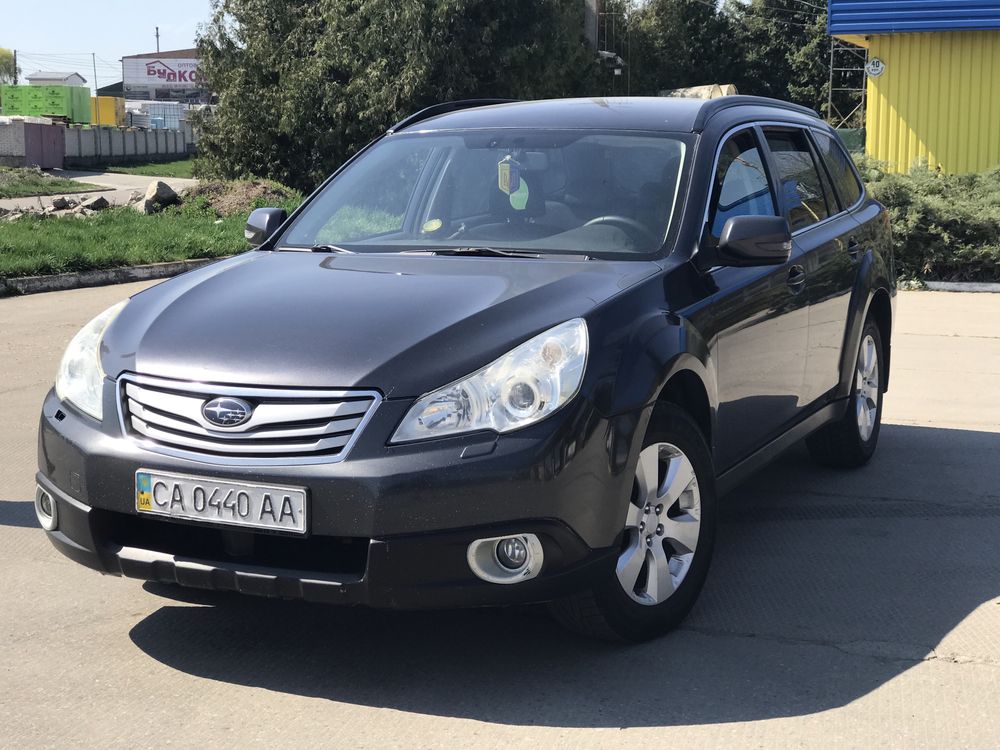 Subaru Outback 2011