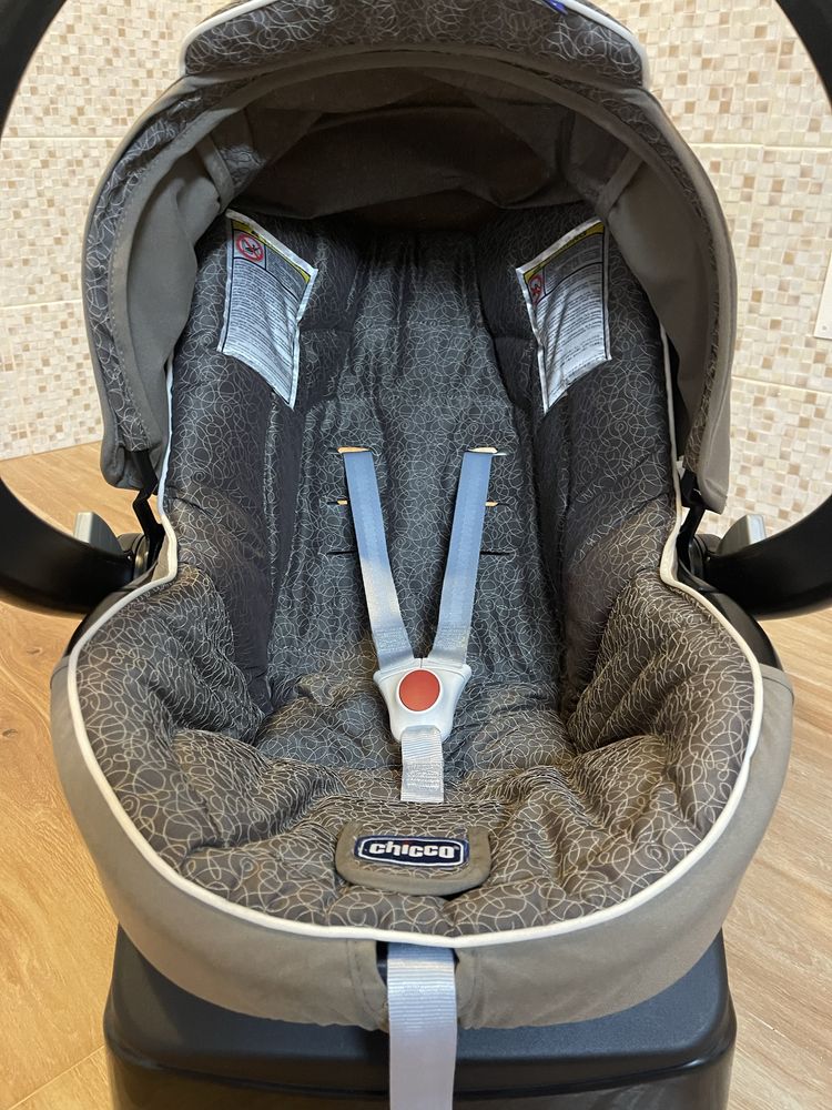 Cadeira auto/ovo para bebé dos 0 aos 13 kgs