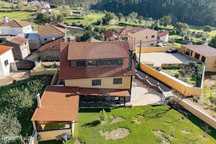 Moradia T4 para venda