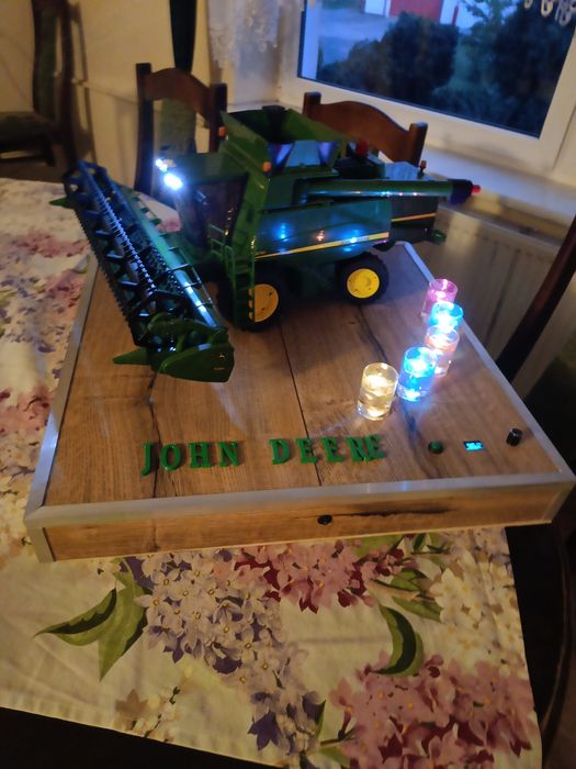 Nalewak do alkoholu John deere , świetny prezent
Wykonane ręcznie
Kopa