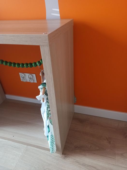 Szafa w stylu Montessori Kallax