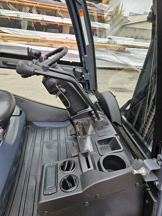 Навантажувач Toyota 5 тонн дизель. Вилочный погрузчик Тойота 5 тонн