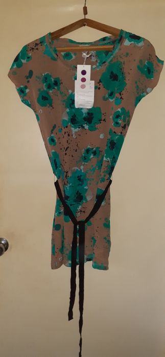 Шелковое платье La Redoute