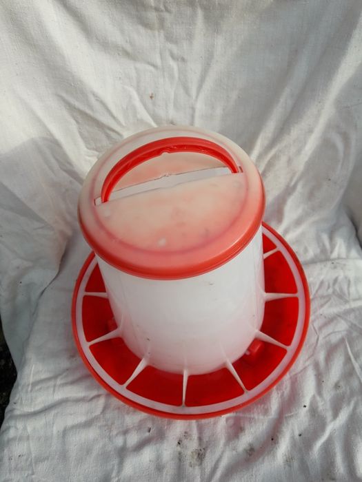 Годівниця для птиці