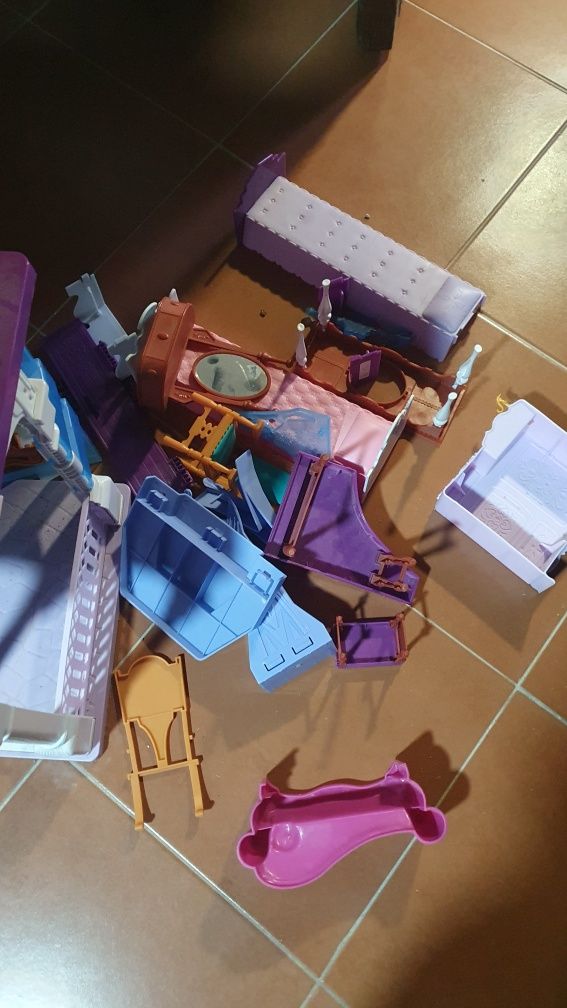 Castelo frozen enorme