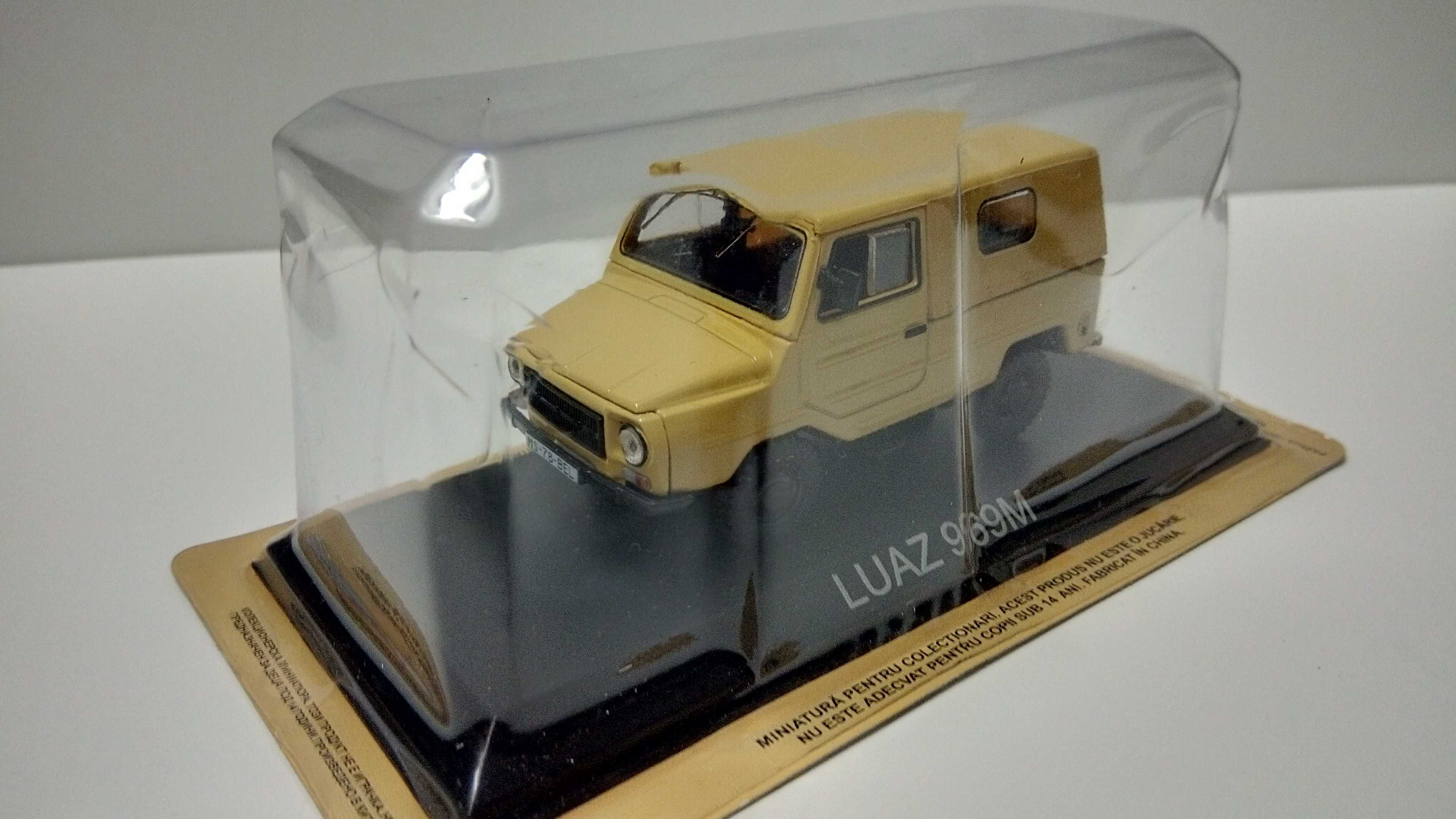 LUAZ 969M (1967) - Miniatura à escala 1/43