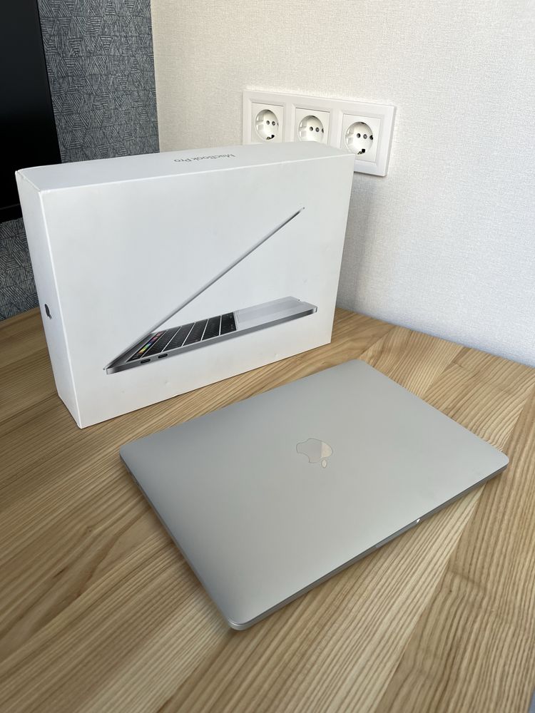 MacBook Pro 2019 | 13” | 8Гб | 128SSD