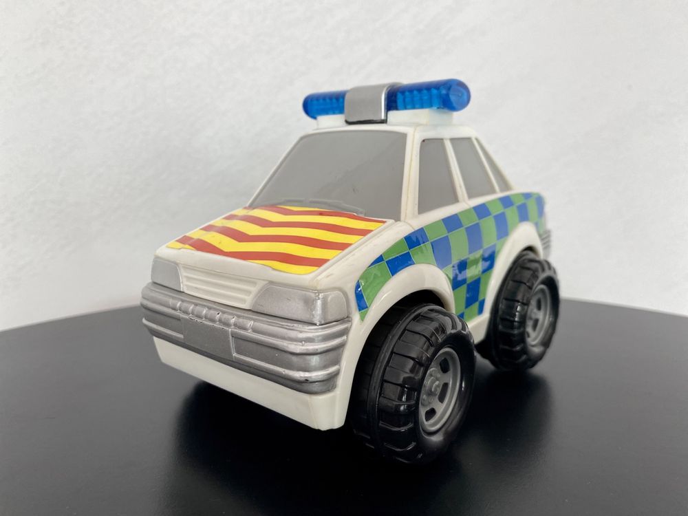 Samochodzik policja