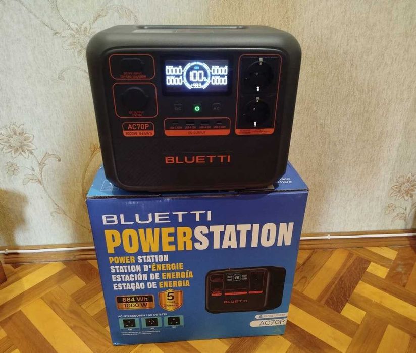 Зарядна станція Bluetti AC70P (864Wh 1000W) (нова)