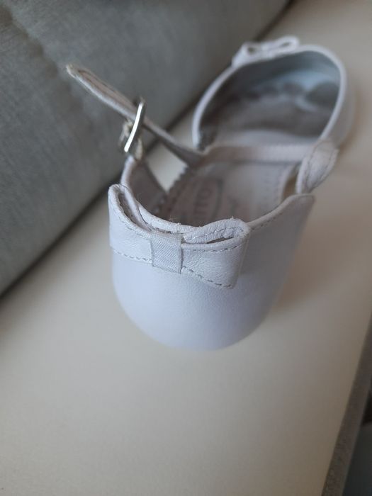 Buty dla dziewczynki nr.38