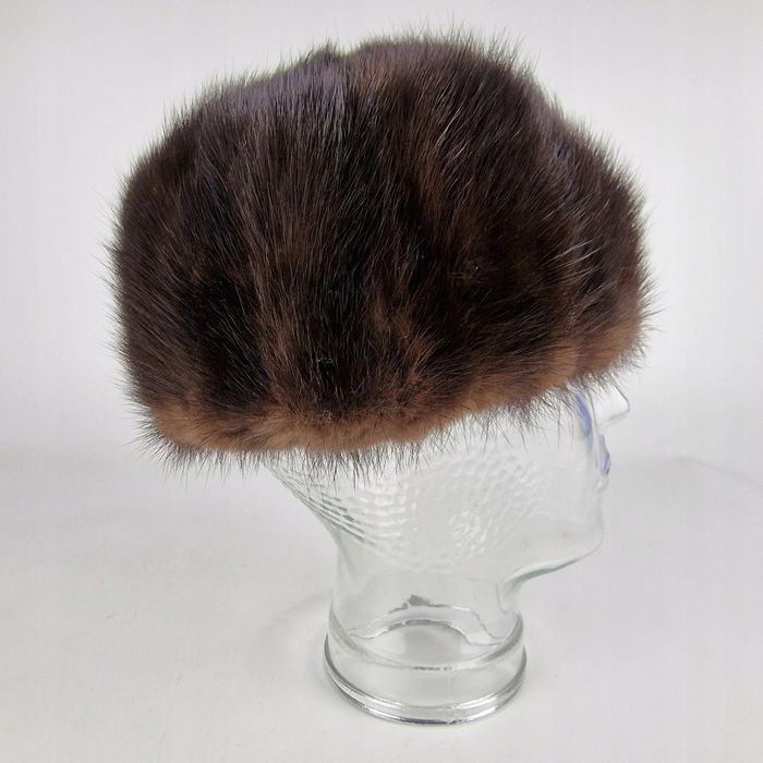 Czapka z naturalnego futra damska zimowa