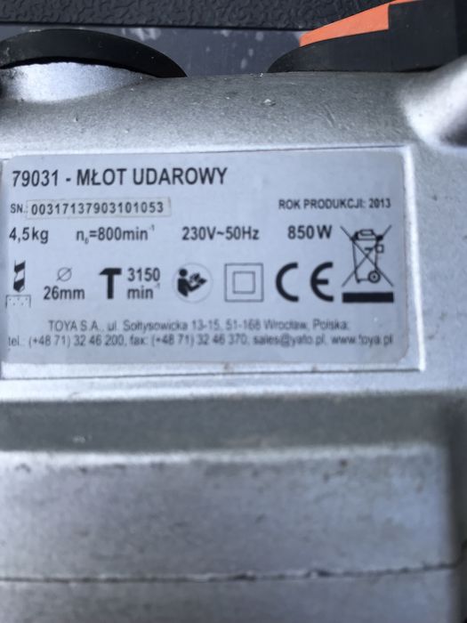 Młot i wiertarka w jednym 230v