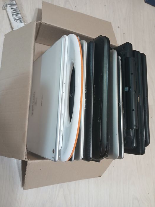 Продам 40шт планшетів оптом