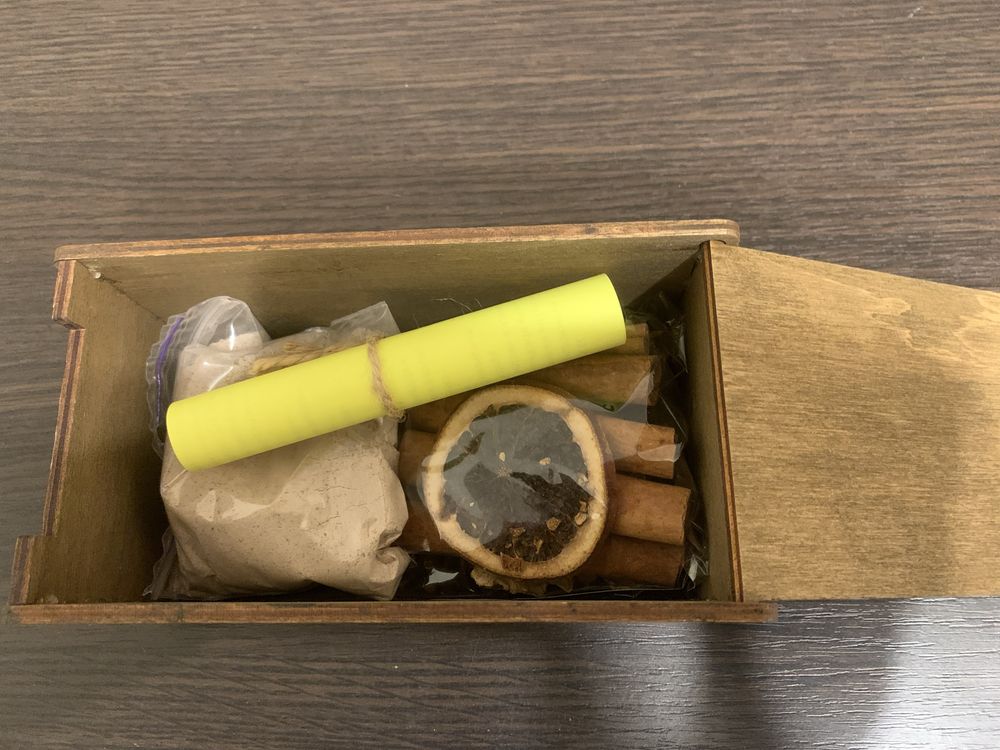 Подарочный набор для глинтвейна в деревянной коробке