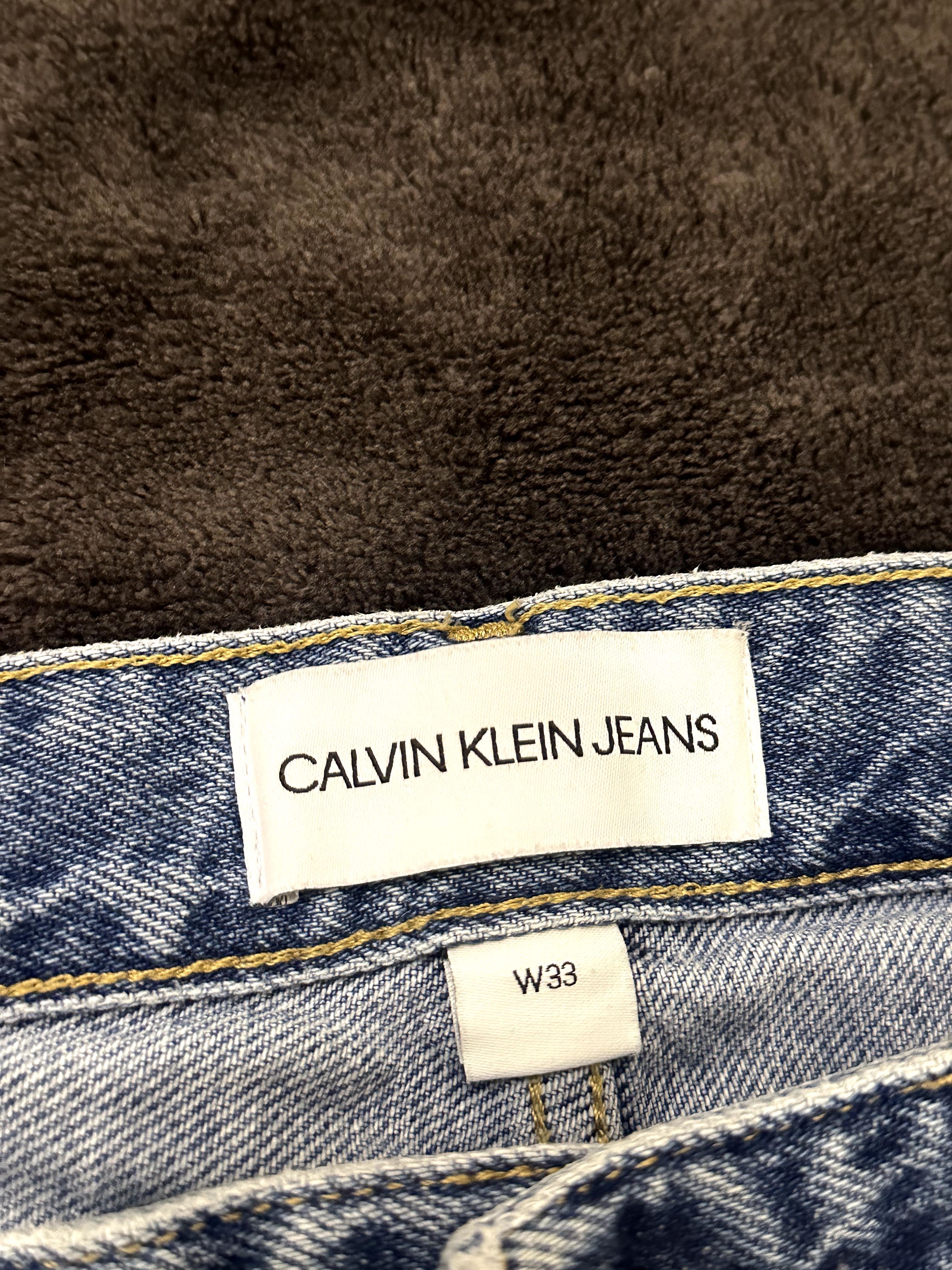 Джинсы Calvin Klein в хорошем состоянии