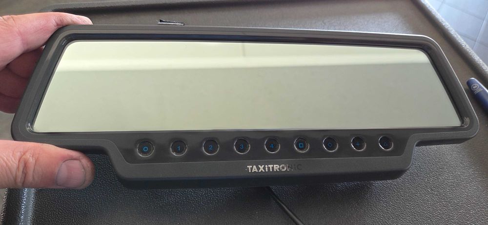 Taxímetro Taxitronic TX80 Skyglass + Lanterna MiniLed + Íman