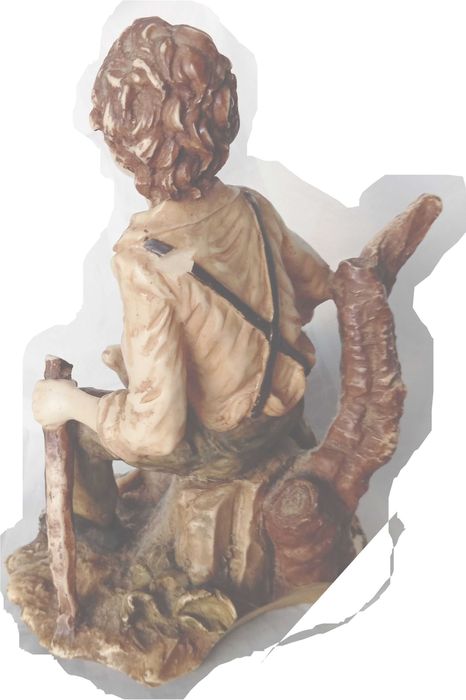 Pequena estatueta
