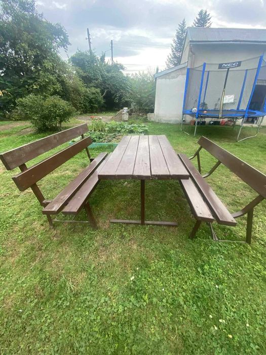 Meble ogrodowe w dobrym stanie