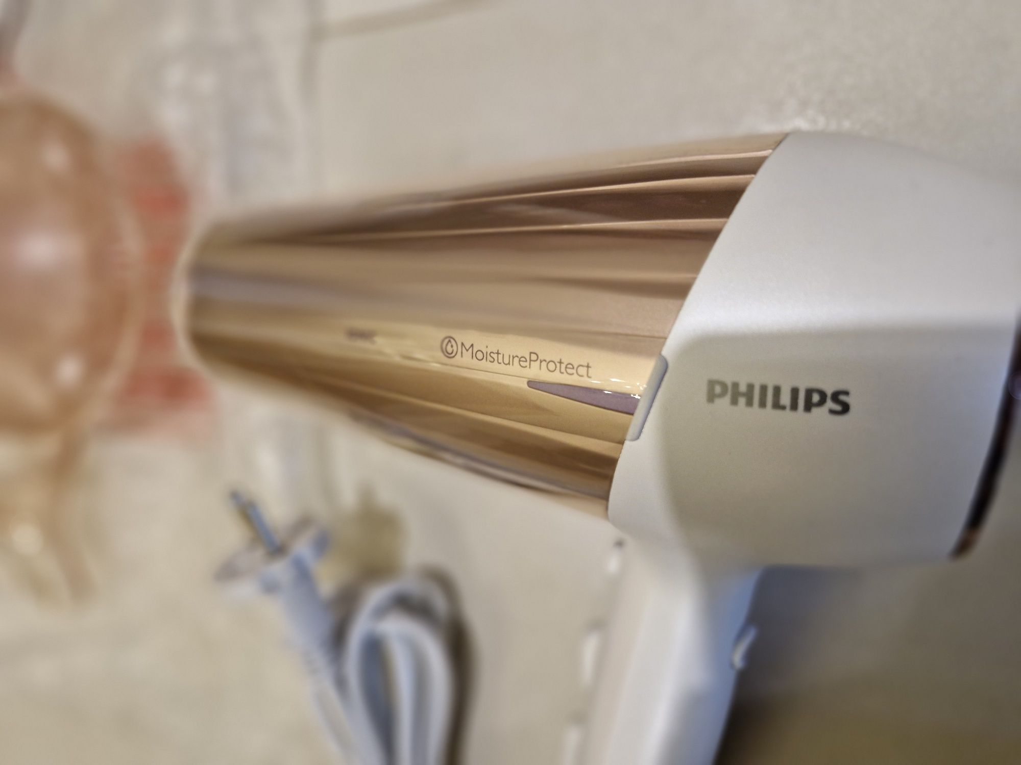 Super suszarka Philips ionic 2300watt moisture protect Hp8281 mocna