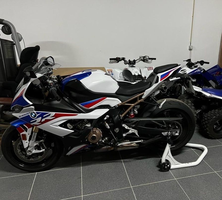 Bmw s1000 rr pack M