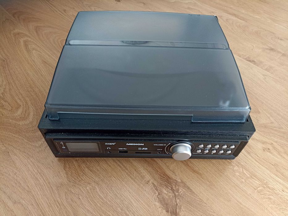 gramofon odtwarzacz kaset medion BD43713 z funkcją digitalizacji