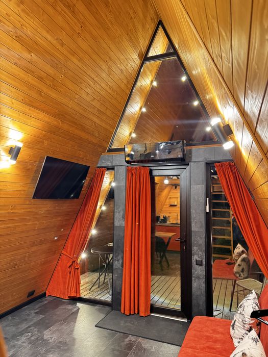 Будиночок для відпочинку з риболовлею  (2+1) , Славсько