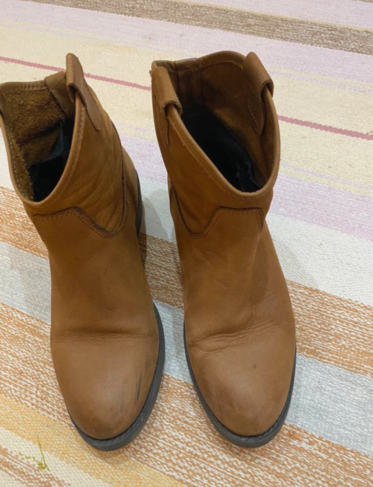 Botas Prof pouco usadas