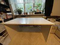 Białe biurko używane