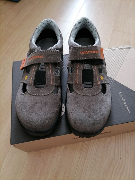 Продам обувь б/у в отличном  состоянии