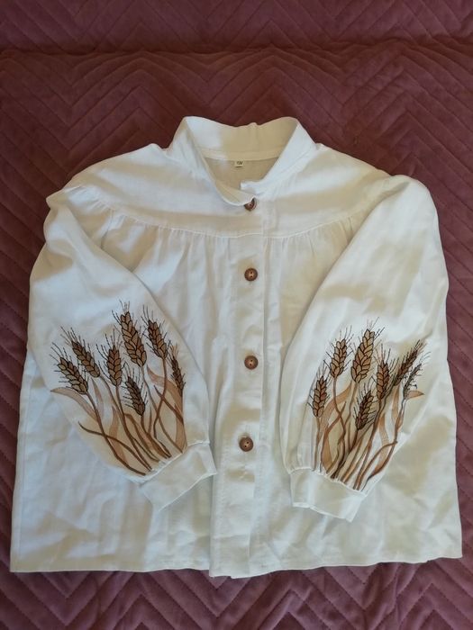 Продам вишиванка блузка штани для дівчинки