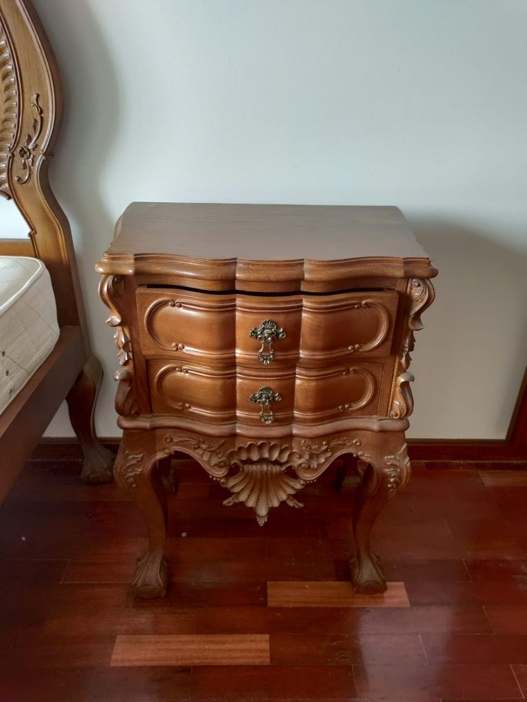 Conjunto de quarto bom estado