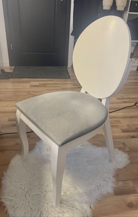 Krzeslo halmar idealne do toaletki