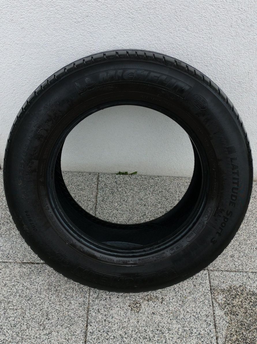 Opony Michelin 235/65/17