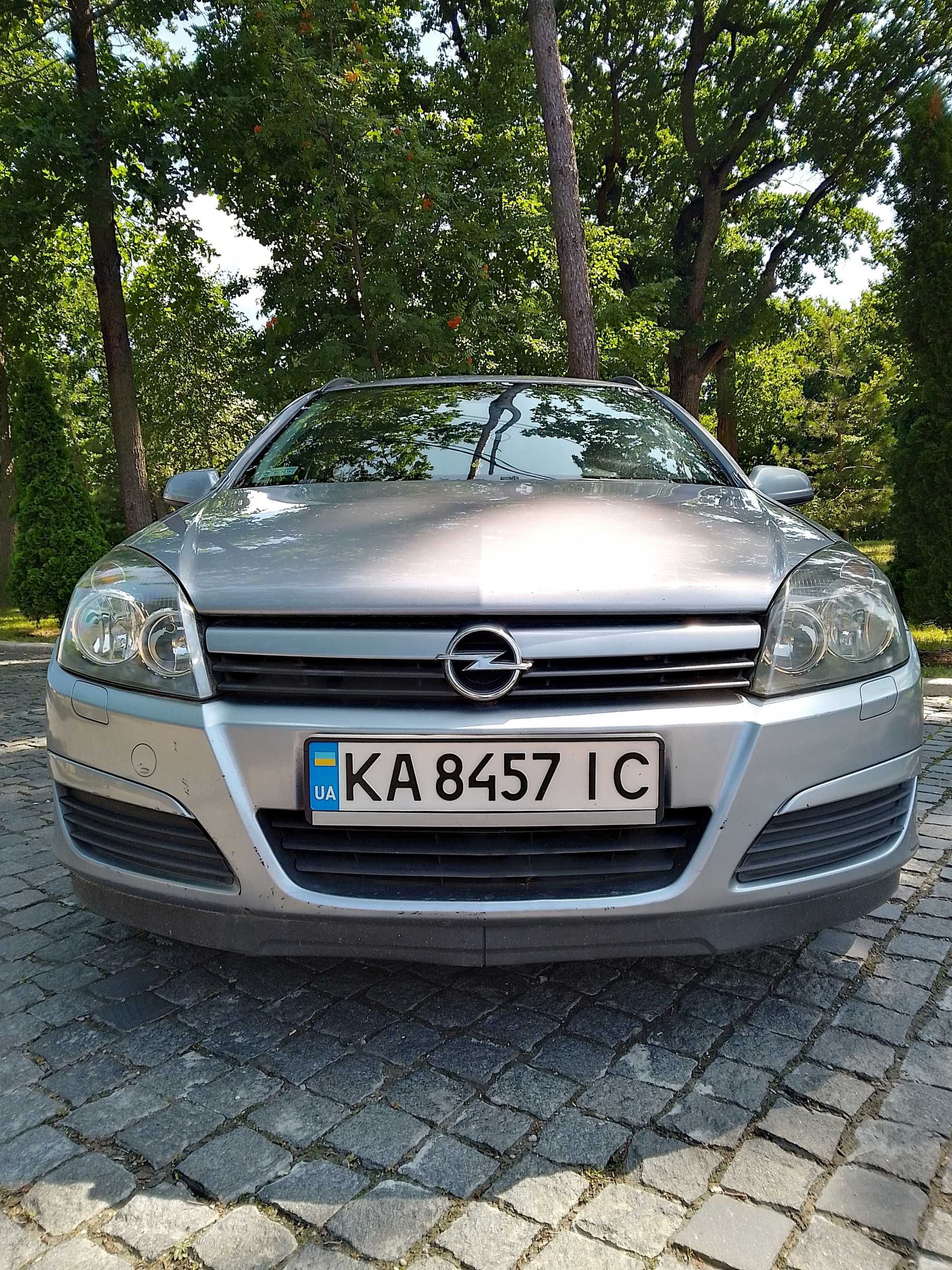 Opel astra H універсал