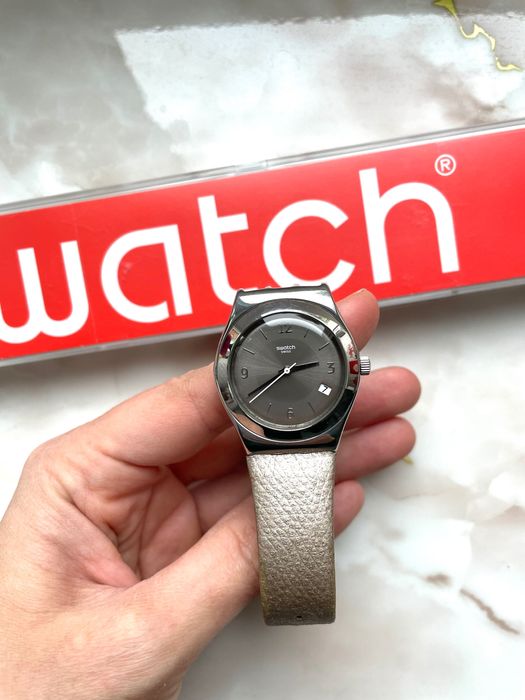 Годинник Swatch Justsand YLS467