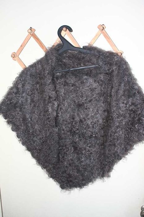 Пуховая косынка - платок. состояние -новое.