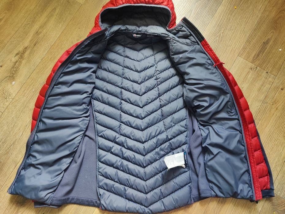 Легкий пуховик Berghaus