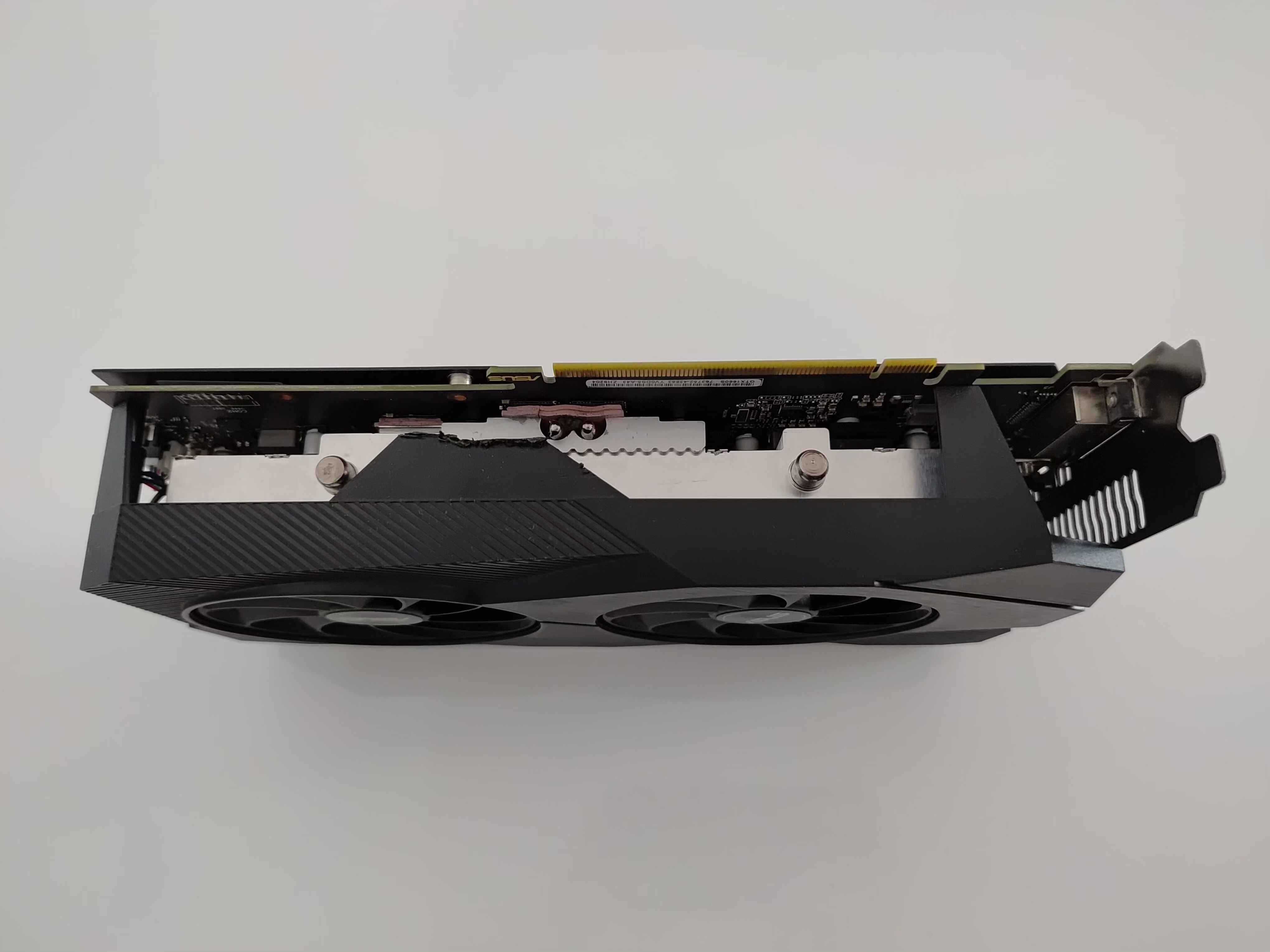 GTX 1660 super asus dual evo 6gb GDDR6