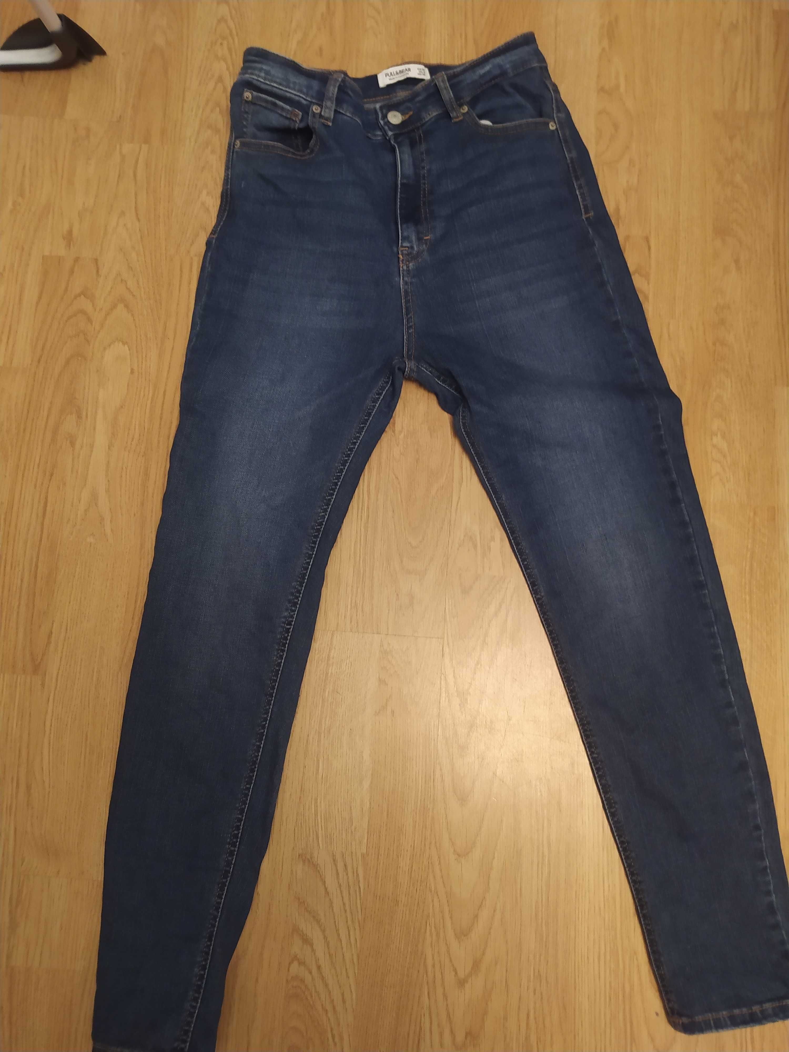 Pull&Bear jeansy w rozmiarze 38 stan idealny