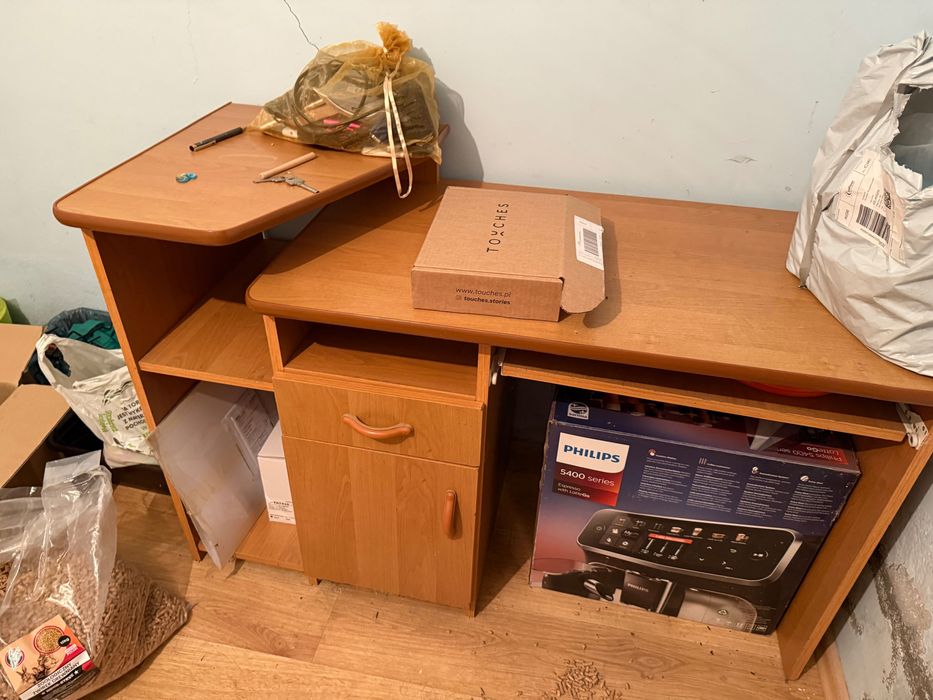 Biurko w dobrym stanie