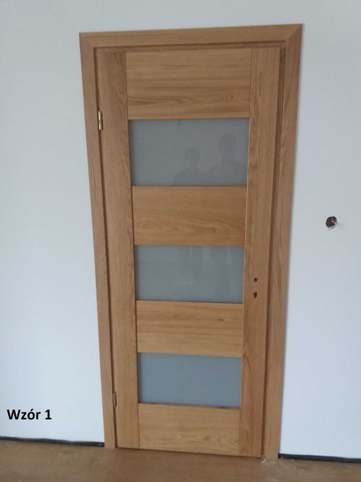 Drzwi dębowe, jesionowe, wewnętrzne i zewnętrzne