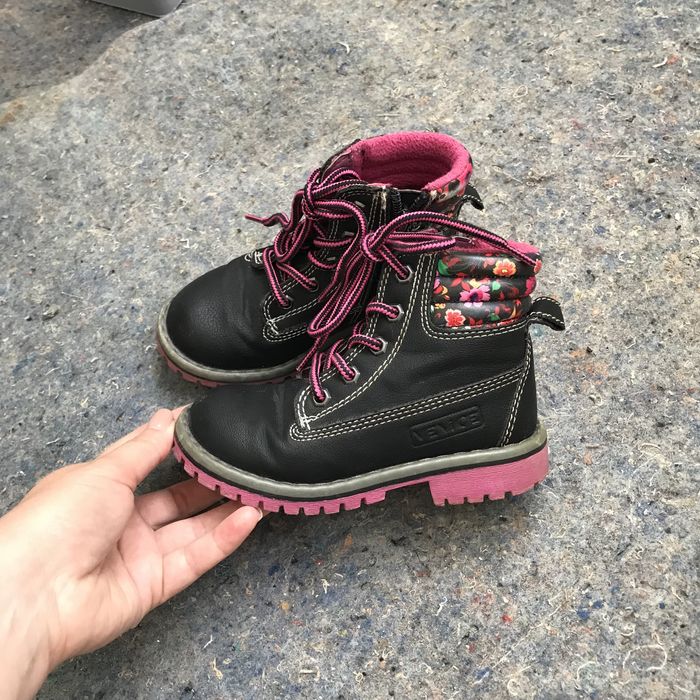 Чобітки осінь весна тімби черевики розмір 26