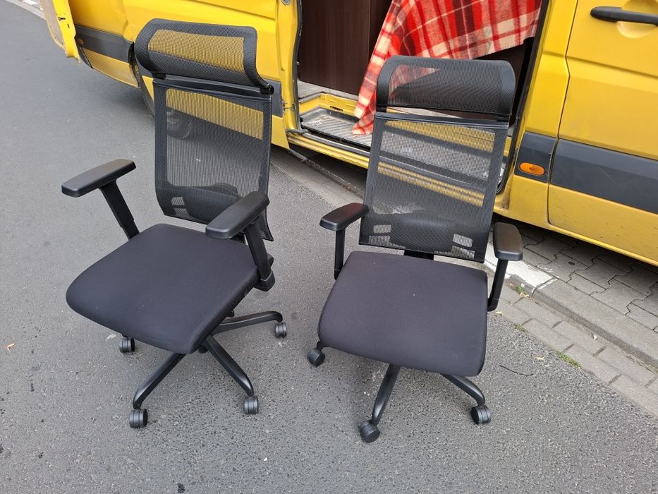Krzesło obrotowe sprawne - możliwy transport