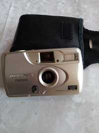 Старый плівкових фотоапарат Olympus